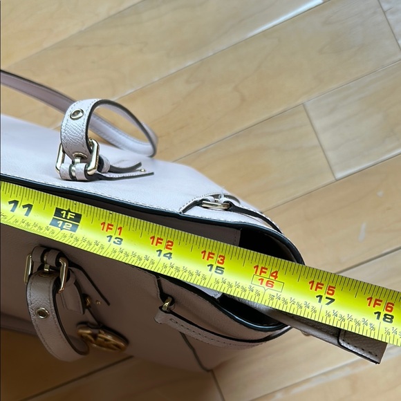 Michael Kors Tan Leather Tote Bag - Picture 13 of 14